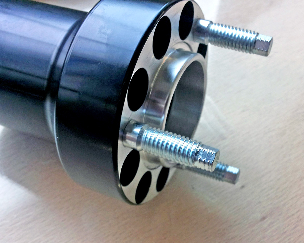 Radbolzen M8 SW6, 12 Stück
