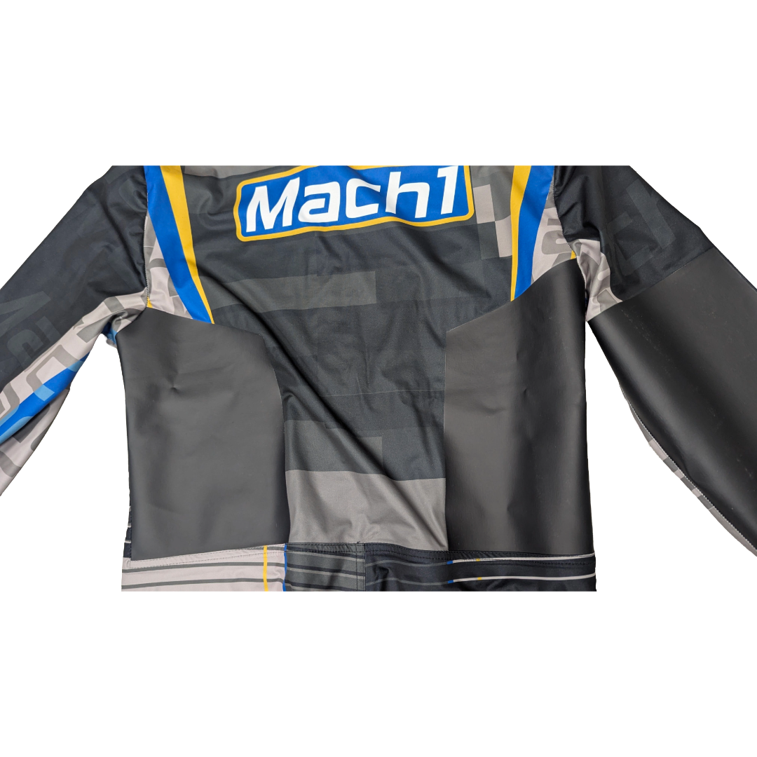 Mach1 UNIK-RAIN Regenanzug 2026 | Voll personalisierbar