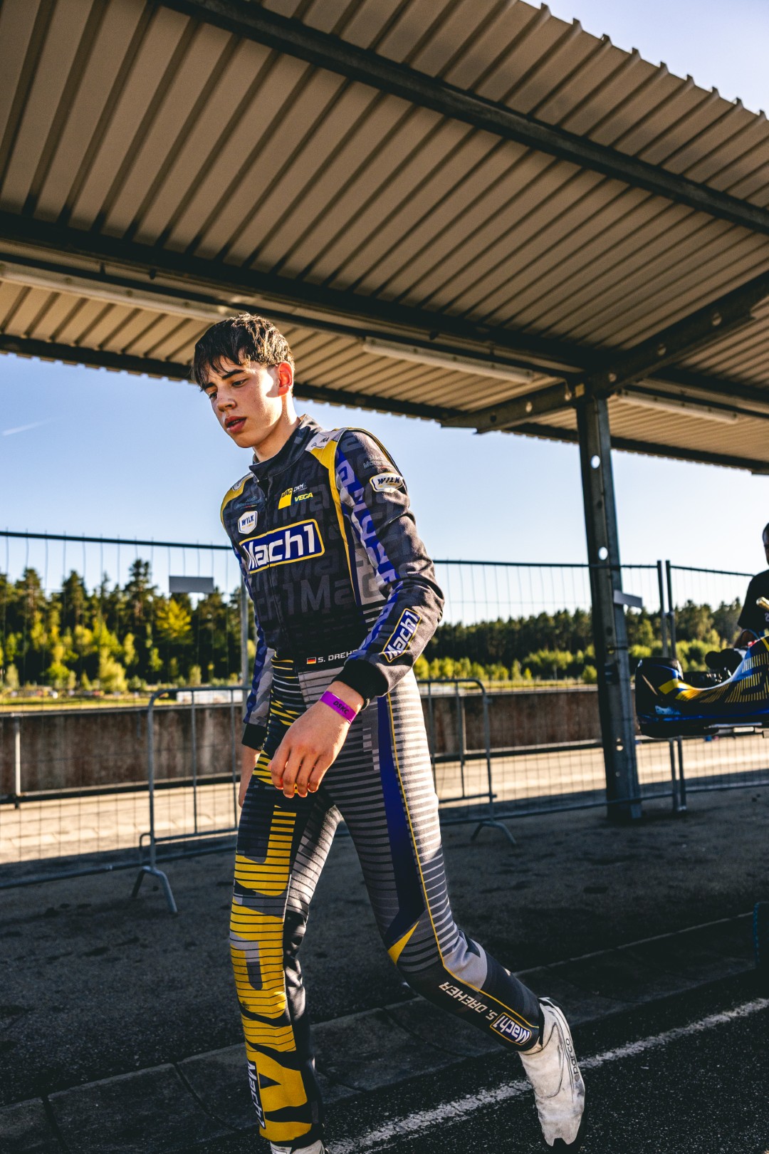 Mach1 UNIK Fahreranzug 2026 – FIA Level 2 | Voll personalisierbar Größe: 64